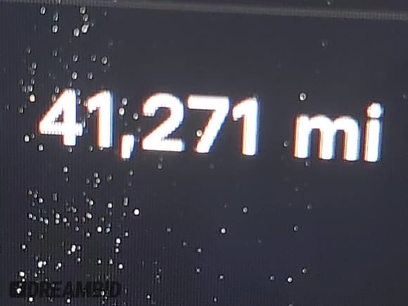 ✅ 2022 Tesla Model X • VIN: 7SAXCDE58NF350182 • Lot: 43358639. Wystawiony na IAAI z przebiegiem 41 271 mil. Bezpłatny archiwum sprzedaży aukcyjnych z USA i szczegółowy raport historii pojazdu na DreamBid. Zdjęcie 7.