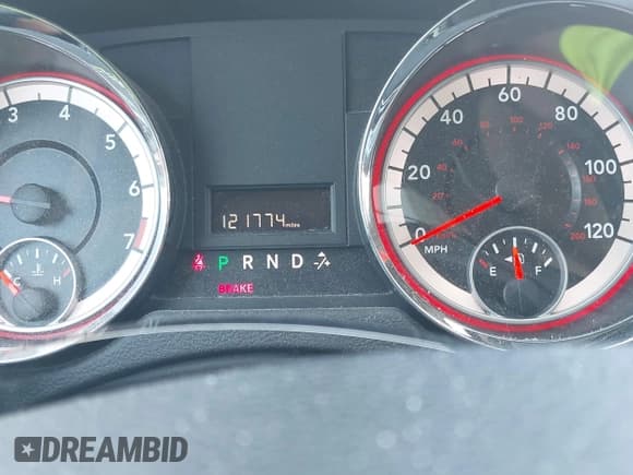 ✅ 2014 Dodge Grand Caravan SXT • VIN: 2C4RDGCG4ER291564 • Lot: 43071180. Wystawiony na IAAI z przebiegiem 121 774 mil. Bezpłatny archiwum sprzedaży aukcyjnych z USA i szczegółowy raport historii pojazdu na DreamBid. Zdjęcie 15.