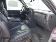 ✅ 2004 Chevrolet Silverado 2500HD LS • VIN: 1GCHC23284F216989 • Lot: 42315974. Listed on IAAI with 249,245 mi. Free auction sales archive from the USA and detailed vehicle history report at DreamBid. Image 5.