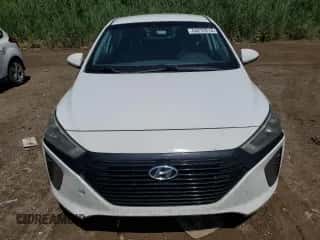 ✅ 2018 Hyundai Ioniq Blue • VIN: KMHC65LC2JU091387 • Lot: 64212214. Listed on Copart with 244,265 mi miles. Access the free auction sales archive from the USA and view a detailed vehicle history report at DreamBid. Image 5.