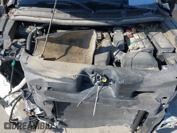 ✅ 2011 Ford Explorer XLT • VIN: 1FMHK7D84BGA64697 • Lot: 43656226. Wystawiony na IAAI z przebiegiem 108 320 mil. Bezpłatny archiwum sprzedaży aukcyjnych z USA i szczegółowy raport historii pojazdu na DreamBid. Zdjęcie 10.