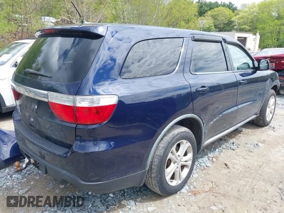 ✅ 2012 Dodge Durango SXT • VIN: 1C4RDJAG7CC213138 • Lot: 42201333. Wystawiony na IAAI z przebiegiem 251 520 mil. Bezpłatny archiwum sprzedaży aukcyjnych z USA i szczegółowy raport historii pojazdu na DreamBid. Zdjęcie 4.