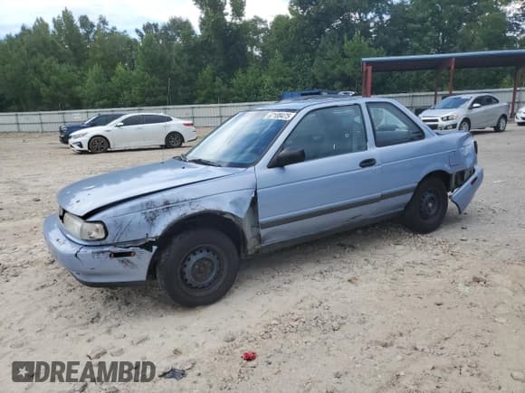 ✅ 1991 Nissan Sentra E • VIN: 1N4EB32A7MC714290 • Lot: 67108475. Listed on Copart with 42,343 mi. Free auction sales archive from the USA and detailed vehicle history report at DreamBid. Image 1.
