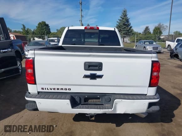 ✅ 2017 Chevrolet Silverado 1500 LT • VIN: 1GCVKREC9HZ267541 • Lot: 43334191. Wystawiony na IAAI z przebiegiem 192 018 mil. Bezpłatny archiwum sprzedaży aukcyjnych z USA i szczegółowy raport historii pojazdu na DreamBid. Zdjęcie 16.