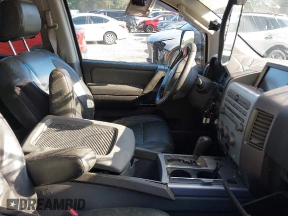 ✅ 2005 Nissan Titan LE • VIN: 1N6AA07BX5N558163 • Lot: 42771090. Listed on IAAI with 155,280 mi. Free auction sales archive from the USA and detailed vehicle history report at DreamBid. Image 5.