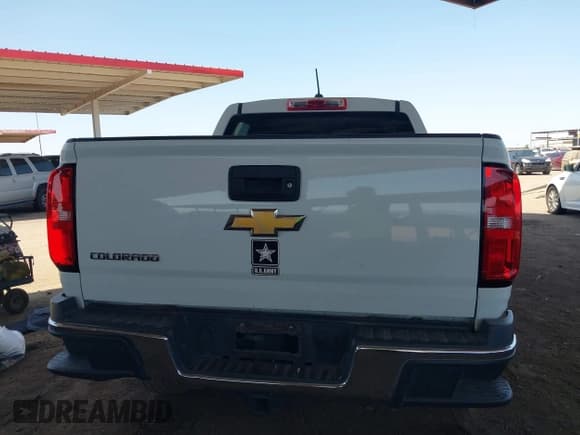 ✅ 2019 Chevrolet Colorado 2WD Work Truck • VIN: 1GCGSBEA3K1332906 • Lot: 42465034. Listed on IAAI with 138,240 mi. Free auction sales archive from the USA and detailed vehicle history report at DreamBid. Image 16.