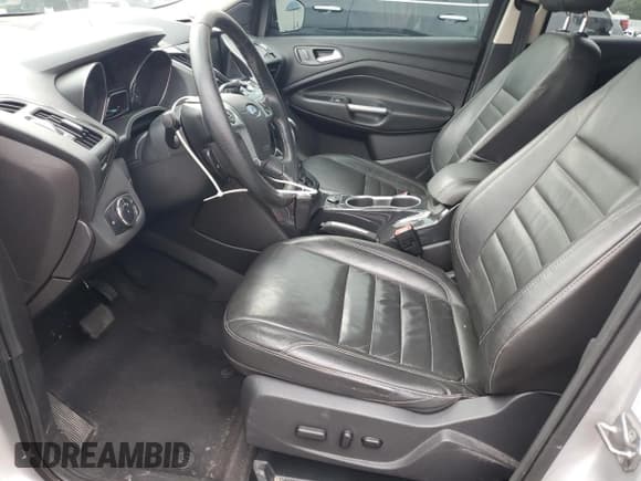 ✅ 2015 Ford Escape Titanium • VIN: 1FMCU0J91FUA76614 • Lot: 91867505. Listed on Copart with 137,803 mi. Free auction sales archive from the USA and detailed vehicle history report at DreamBid. Image 7.