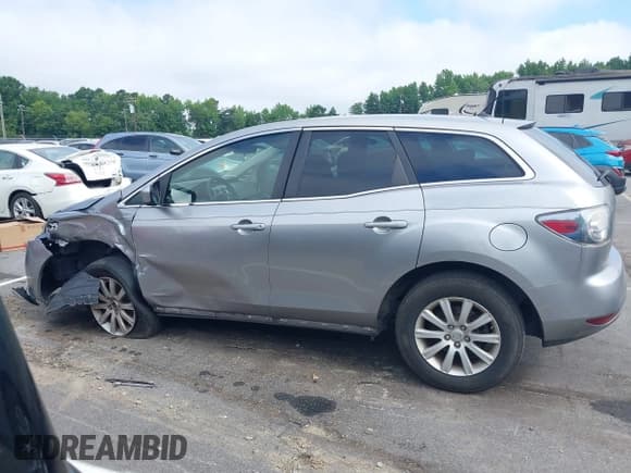 ✅ 2011 Mazda CX-7 i Sport • VIN: JM3ER2B54B0408253 • Lot: 42705396. Wystawiony na IAAI z przebiegiem 138 875 mil. Bezpłatny archiwum sprzedaży aukcyjnych z USA i szczegółowy raport historii pojazdu na DreamBid. Zdjęcie 14.
