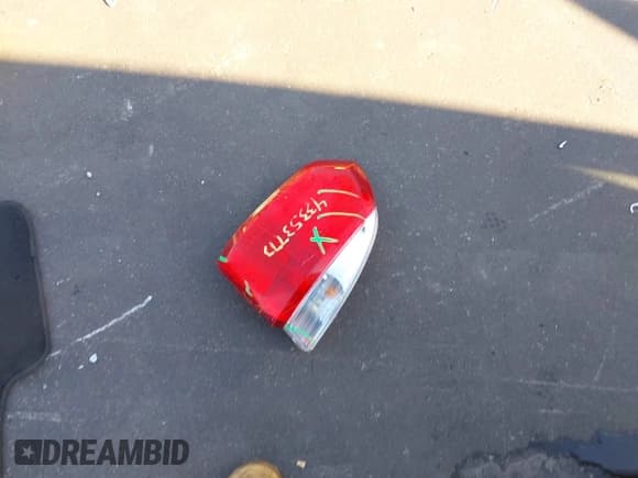 ✅ 2010 Honda Odyssey EX-L • VIN: 5FNRL3H72AB088330 • Lot: 43353573. Listed on IAAI with 229,734 mi. Free auction sales archive from the USA and detailed vehicle history report at DreamBid. Image 12.