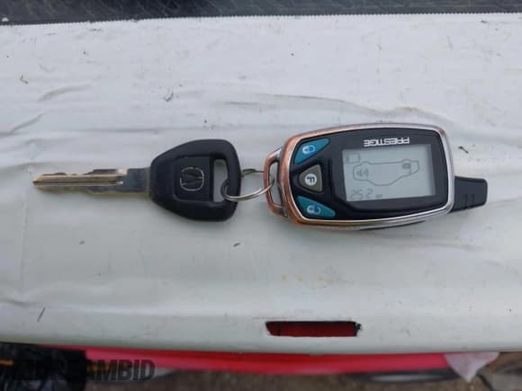 ✅ 2004 Acura RSX • VIN: JH4DC53894S014270 • Лот: 41325861. Опубликован ранее на IAAI с пробегом 165 669 миль. Бесплатный доступ к архиву аукционных продаж из США и подробный отчёт об истории автомобиля на DreamBid. Изображение 11.