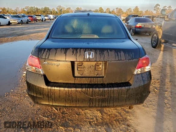 ✅ 2008 Honda Accord EX-L • VIN: JHMCP26828C020194 • Lot: 95969265. Wystawiony na Copart z przebiegiem 269 277 mil. Bezpłatny archiwum sprzedaży aukcyjnych z USA i szczegółowy raport historii pojazdu na DreamBid. Zdjęcie 6.