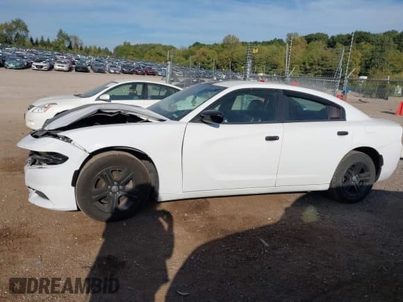 ✅ 2020 Dodge Charger SXT • VIN: 2C3CDXBG3LH123820 • Lot: 43352119. Wystawiony na IAAI z przebiegiem 60 697 mil. Bezpłatny archiwum sprzedaży aukcyjnych z USA i szczegółowy raport historii pojazdu na DreamBid. Zdjęcie 15.