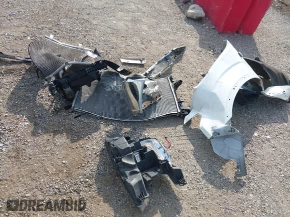 ✅ 2020 Ford F-150 XL • VIN: 1FTEW1E42LFB98121 • Lot: 43179467. Wystawiony na IAAI z przebiegiem 68 210 mil. Bezpłatny archiwum sprzedaży aukcyjnych z USA i szczegółowy raport historii pojazdu na DreamBid. Zdjęcie 11.