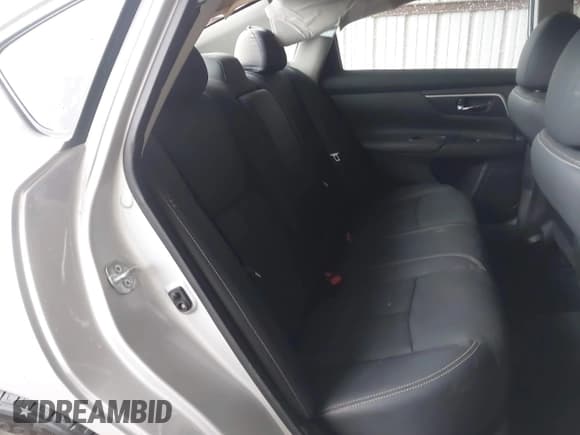 ✅ 2016 Nissan Altima SL • VIN: 1N4AL3AP2GC253067 • Lot: 42529242. Listed on IAAI with 67,462 mi. Free auction sales archive from the USA and detailed vehicle history report at DreamBid. Image 8.