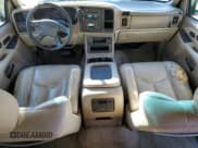 ✅ 2003 Chevrolet Suburban Z71 • VIN: 3GNFK16Z03G137883 • Лот: 87057554. Опубликован ранее на Copart с пробегом Не указан. Бесплатный доступ к архиву аукционных продаж из США и подробный отчёт об истории автомобиля на DreamBid. Изображение 8.
