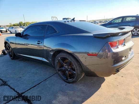 ✅ 2011 Chevrolet Camaro 1LT • VIN: 2G1FB1ED4B9158512 • Lot: 85187605. Listed on Copart with 179,233 mi. Free auction sales archive from the USA and detailed vehicle history report at DreamBid. Image 2.