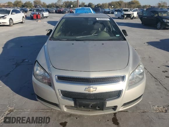 ✅ 2012 Chevrolet Malibu 1LS • VIN: 1G1ZB5E04CF173411 • Lot: 83030444. Listed on Copart with Not provided. Free auction sales archive from the USA and detailed vehicle history report at DreamBid. Image 5.