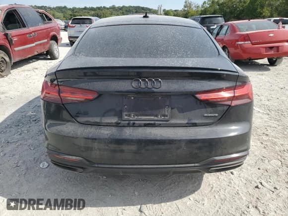✅ 2024 Audi A5 Sportback S line Premium Plus • VIN: WAUFACF52RA044565 • Lot: 72031405. Wystawiony na Copart z przebiegiem Nie podano. Bezpłatny archiwum sprzedaży aukcyjnych z USA i szczegółowy raport historii pojazdu na DreamBid. Zdjęcie 6.