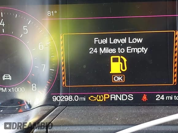 ✅ 2019 Ford Mustang GT Premium • VIN: 1FA6P8CF2K5187919 • Lot: 43166833. Wystawiony na IAAI z przebiegiem 90 298 mil. Bezpłatny archiwum sprzedaży aukcyjnych z USA i szczegółowy raport historii pojazdu na DreamBid. Zdjęcie 15.