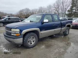 ✅ 2002 Chevrolet Silverado 1500 • VIN: 2GCEK19V621172416 • Lot: 45286265. Wystawiony na Copart z przebiegiem 177 353 mil mil. Skorzystaj z bezpłatnego archiwum sprzedaży aukcyjnych z USA i zobacz szczegółowy raport historii pojazdu na DreamBid. Zdjęcie 1.