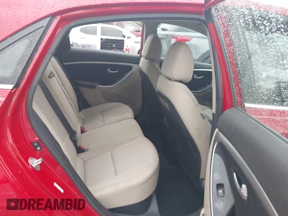 ✅ 2013 Hyundai Elantra • VIN: KMHD35LE4DU080409 • Lot: 43561044. Listed on IAAI with 39,142 mi. Free auction sales archive from the USA and detailed vehicle history report at DreamBid. Image 8.