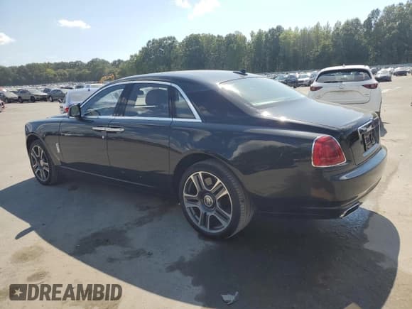✅ 2016 Rolls-Royce Ghost • VIN: SCA664S57GUX53866 • Lot: 71856865. Wystawiony na Copart z przebiegiem 43 318 mil. Bezpłatny archiwum sprzedaży aukcyjnych z USA i szczegółowy raport historii pojazdu na DreamBid. Zdjęcie 2.