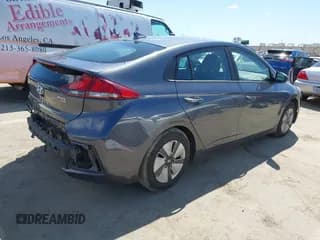 ✅ 2019 Hyundai Ioniq Blue • VIN: KMHC65LC4KU162428 • Lot: 41942712. Wystawiony na IAAI z przebiegiem 223 536 mil. Bezpłatny archiwum sprzedaży aukcyjnych z USA i szczegółowy raport historii pojazdu na DreamBid. Zdjęcie 4.