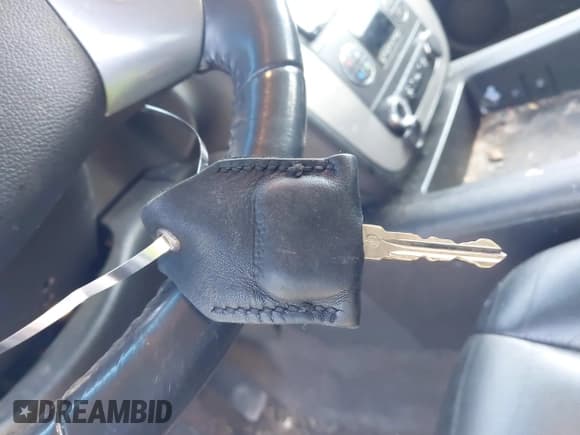 ✅ 2014 GMC Yukon XL SLT • VIN: 1GKS2KE79ER238831 • Lot: 41767472. Wystawiony na IAAI z przebiegiem 284 596 mil. Bezpłatny archiwum sprzedaży aukcyjnych z USA i szczegółowy raport historii pojazdu na DreamBid. Zdjęcie 11.