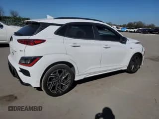 ✅ 2022 Hyundai Kona N Line • VIN: KM8K33A36NU793942 • Лот: 43754464. Опубликован ранее на Copart с пробегом 33 676 миль. Бесплатный доступ к архиву аукционных продаж из США и подробный отчёт об истории автомобиля на DreamBid. Изображение 3.