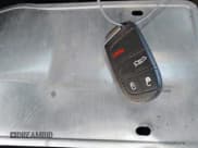 ✅ 2020 Dodge Challenger SXT • VIN: 2C3CDZAG1LH112893 • Lot: 43095838. Wystawiony na IAAI z przebiegiem 87 771 mil. Bezpłatny archiwum sprzedaży aukcyjnych z USA i szczegółowy raport historii pojazdu na DreamBid. Zdjęcie 11.