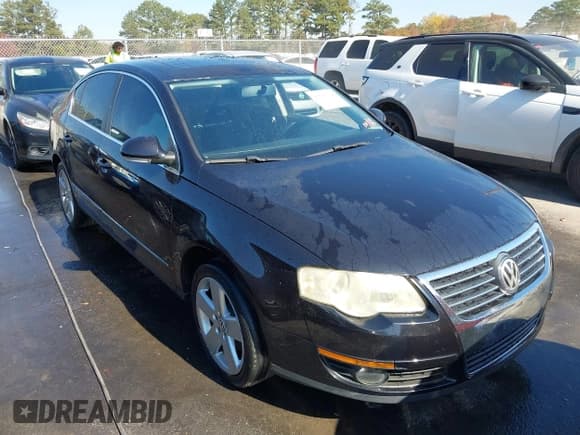 ✅ 2009 Volkswagen Passat Komfort • VIN: WVWJK73CX9P042466 • Лот: 43636004. Опубликован ранее на IAAI с пробегом 191 467 миль. Бесплатный доступ к архиву аукционных продаж из США и подробный отчёт об истории автомобиля на DreamBid. Изображение 1.