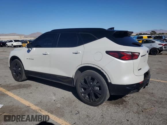 ✅ 2022 Chevrolet Blazer RS • VIN: 3GNKBERS3NS231373 • Lot: 90051575. Wystawiony na Copart z przebiegiem 24 889 mil. Bezpłatny archiwum sprzedaży aukcyjnych z USA i szczegółowy raport historii pojazdu na DreamBid. Zdjęcie 2.