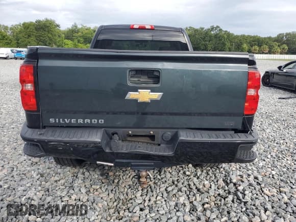 ✅ 2017 Chevrolet Silverado 1500 Custom • VIN: 1GCRCPEH0HZ286493 • Lot: 62863695. Wystawiony na Copart z przebiegiem 172 157 mil. Bezpłatny archiwum sprzedaży aukcyjnych z USA i szczegółowy raport historii pojazdu na DreamBid. Zdjęcie 6.