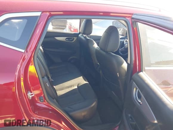 ✅ 2020 Nissan Rogue SV • VIN: JN1BJ1CV8LW260864 • Lot: 43587979. Listed on IAAI with 86,596 mi. Free auction sales archive from the USA and detailed vehicle history report at DreamBid. Image 8.