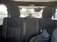 ✅ 2013 Jeep Wrangler Unlimited Rubicon • VIN: 1C4BJWFGXDL658460 • Lot: 82673185. Wystawiony na Copart z przebiegiem 117 041 mil. Bezpłatny archiwum sprzedaży aukcyjnych z USA i szczegółowy raport historii pojazdu na DreamBid. Zdjęcie 10.