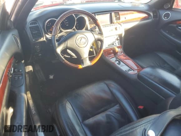 ✅ 2007 Lexus SC 430 • VIN: JTHFN45Y879016081 • Лот: 41605845. Опубликован ранее на Copart с пробегом 160 072 миль. Бесплатный доступ к архиву аукционных продаж из США и подробный отчёт об истории автомобиля на DreamBid. Изображение 8.