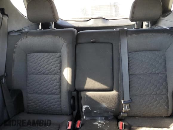 ✅ 2021 Chevrolet Equinox LT • VIN: 2GNAXUEV2M6136646 • Lot: 93180915. Wystawiony na Copart z przebiegiem 68 367 mil. Bezpłatny archiwum sprzedaży aukcyjnych z USA i szczegółowy raport historii pojazdu na DreamBid. Zdjęcie 10.