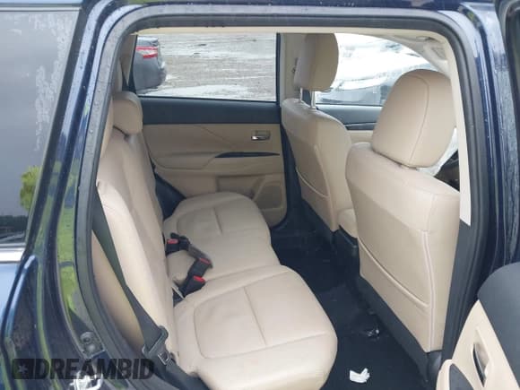 ✅ 2018 Mitsubishi Outlander GT • VIN: JA4JZ4AX6JZ054133 • Лот: 42350643. Опубликован ранее на IAAI с пробегом 78 920 миль. Бесплатный доступ к архиву аукционных продаж из США и подробный отчёт об истории автомобиля на DreamBid. Изображение 8.