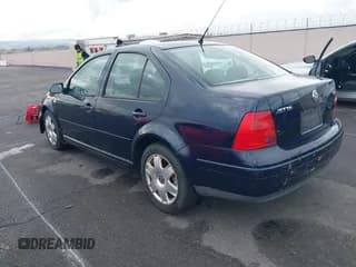 ✅ 2000 Volkswagen Jetta • VIN: 3VWTE29M5YM130538 • Lot: 43752058. Listed on IAAI with 120,503 mi. Free auction sales archive from the USA and detailed vehicle history report at DreamBid. Image 3.