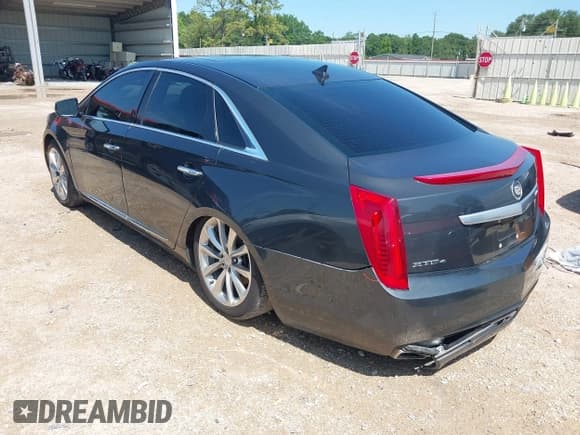 ✅ 2013 Cadillac XTS Premium • VIN: 2G61T5S39D9114447 • Lot: 42184716. Listed on IAAI with 314,535 mi. Free auction sales archive from the USA and detailed vehicle history report at DreamBid. Image 3.