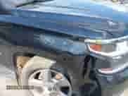 2018 Chevrolet Tahoe LT с VIN 1GNSKBKC6JR275107, выставлен на аукционе IAAI как лот 43149404 с пробегом 68 396 миль миль и . История ставок и продаж доступна на DreamBid. Изображение 17.