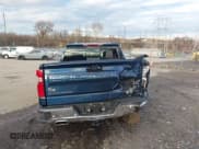 ✅ 2019 Chevrolet Silverado 1500 LTZ • VIN: 3GCUYGED4KG159973 • Lot: 41210958. Wystawiony na IAAI z przebiegiem 32 046 mil. Bezpłatny archiwum sprzedaży aukcyjnych z USA i szczegółowy raport historii pojazdu na DreamBid. Zdjęcie 16.