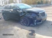 ✅ 2019 Cadillac XT5 Luxury FWD • VIN: 1GYKNCRS2KZ219342 • Лот: 43647860. Опубликован ранее на IAAI с пробегом 62 984 миль. Бесплатный доступ к архиву аукционных продаж из США и подробный отчёт об истории автомобиля на DreamBid. Изображение 1.