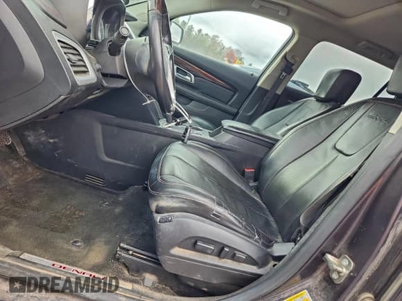 ✅ 2015 GMC Terrain Denali • VIN: 2GKALUEK4F6364052 • Lot: 93929465. Wystawiony na Copart z przebiegiem 152 200 mil. Bezpłatny archiwum sprzedaży aukcyjnych z USA i szczegółowy raport historii pojazdu na DreamBid. Zdjęcie 7.