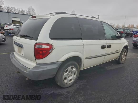 ✅ 2001 Dodge Caravan • VIN: 1B4GP25R71B158092 • Лот: 95521975. Опубликован ранее на Copart с пробегом 267 801 миль. Бесплатный доступ к архиву аукционных продаж из США и подробный отчёт об истории автомобиля на DreamBid. Изображение 3.