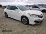 2017 Honda Accord Touring z VIN JHMCR6F76HC023916, wystawiony jako Copart lot #81270445 z przebiegiem 131 952 mil mil oraz Szkoda całkowita • Salvage title. Historia ofert i sprzedaży dostępna na DreamBid. Obrazek 4.