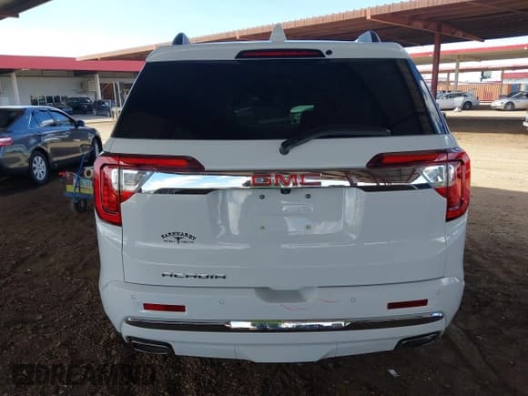 ✅ 2020 GMC Acadia Denali • VIN: 1GKKNPLS0LZ105397 • Lot: 43197394. Listed on IAAI with 93,725 mi. Free auction sales archive from the USA and detailed vehicle history report at DreamBid. Image 17.