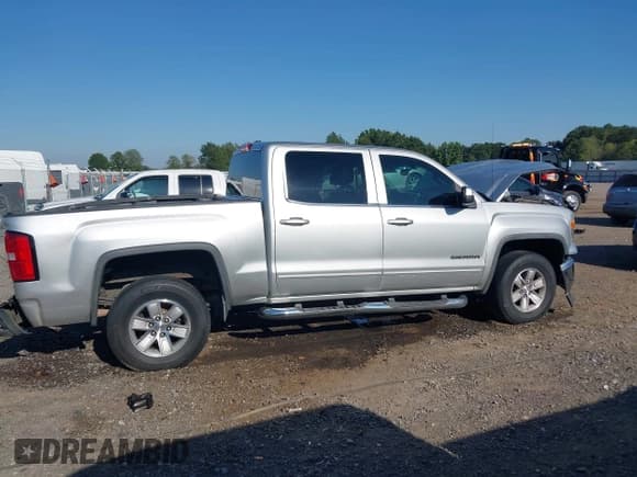 ✅ 2014 GMC Sierra 1500 SLE • VIN: 3GTP1UEC8EG512386 • Lot: 43127244. Wystawiony na IAAI z przebiegiem 239 158 mil. Bezpłatny archiwum sprzedaży aukcyjnych z USA i szczegółowy raport historii pojazdu na DreamBid. Zdjęcie 13.
