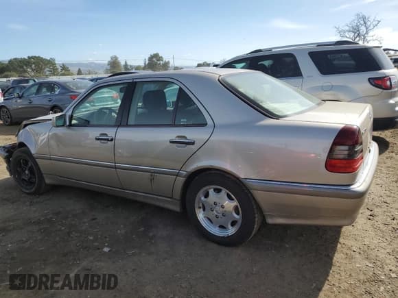 ✅ 1999 Mercedes-Benz C 230/260/280/320 • VIN: WDBHA29G1XA755026 • Lot: 44824275. Listed on Copart with 100,268 mi. Free auction sales archive from the USA and detailed vehicle history report at DreamBid. Image 2.
