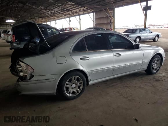 ✅ 2003 Mercedes-Benz E 320 • VIN: WDBUF65J43A142417 • Lot: 85944125. Wystawiony na Copart z przebiegiem Nie podano. Bezpłatny archiwum sprzedaży aukcyjnych z USA i szczegółowy raport historii pojazdu na DreamBid. Zdjęcie 3.